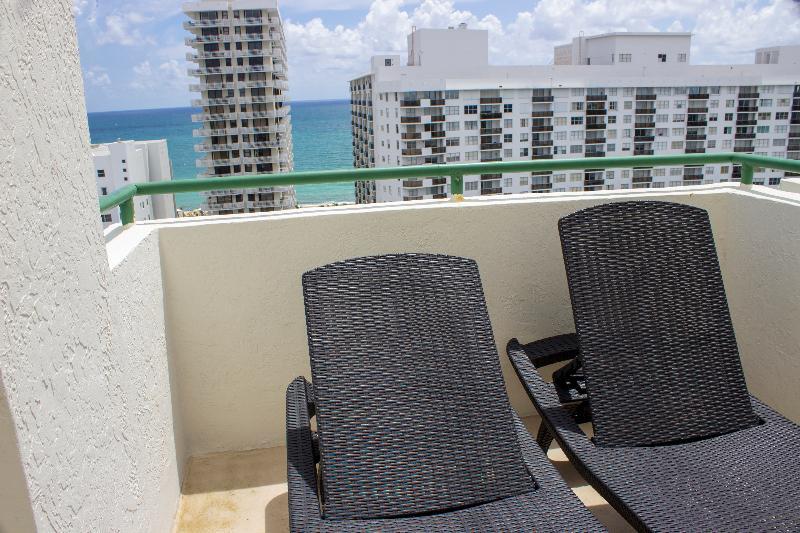 The Casablanca On The Ocean West Tower Hotel Miami Beach Ngoại thất bức ảnh